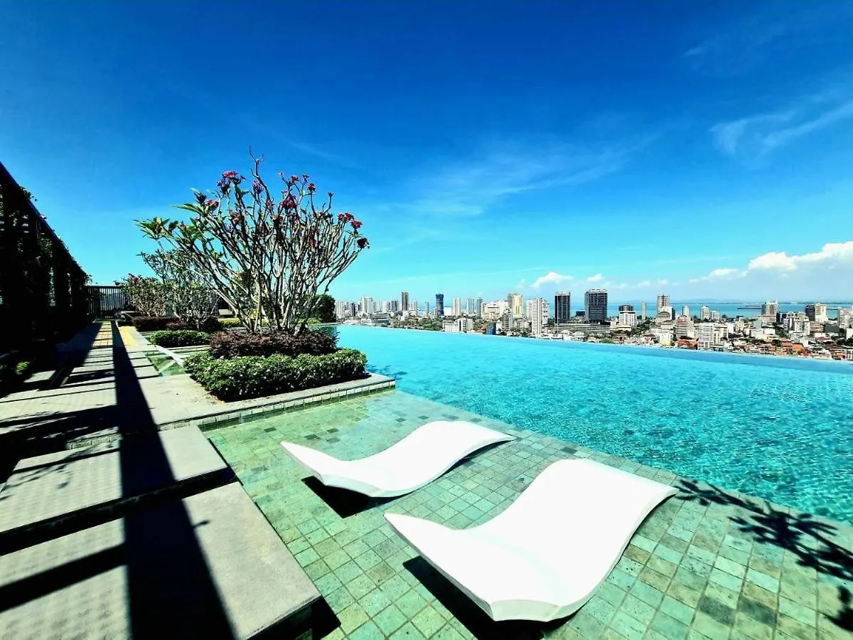 Beacon Executive Suite At Georgetown For 10Pax And 2 Bed Room George Town